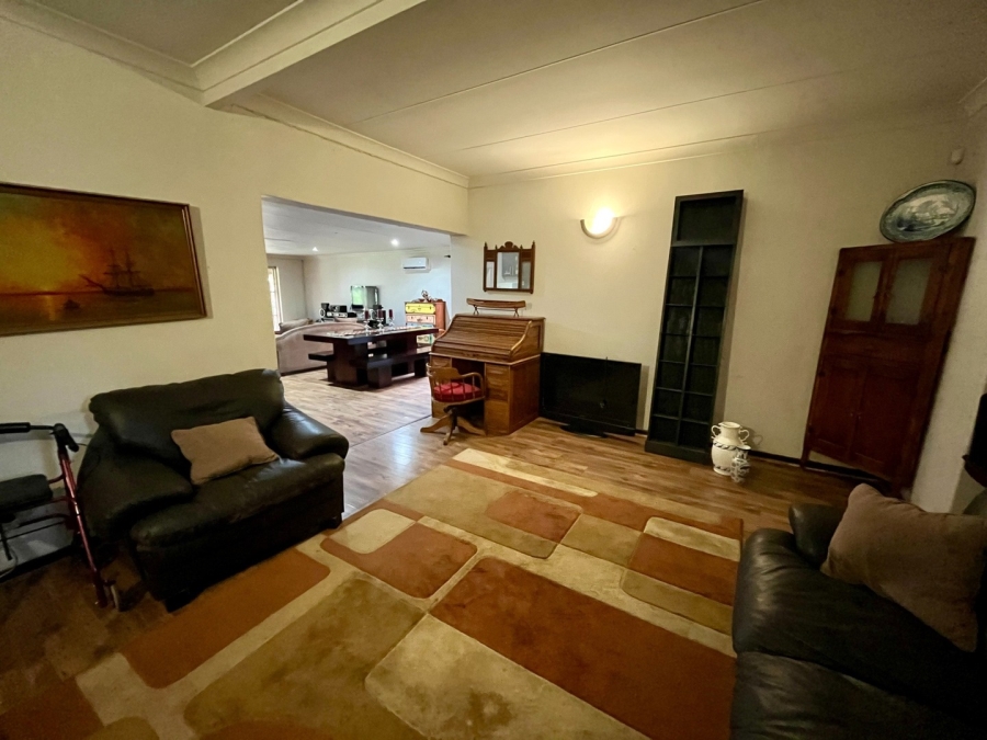 3 Bedroom Property for Sale in La Hoff North West